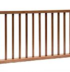 Hardhouten spijlenhek, 180 x 80 cm. Frame 4,5 x 7 cm, spijlen 2 x 3 cm.