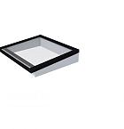 Lichtstraat maat 130 x 100 cm, zwart gecoat aluminium raamwerk, basis in vurenhout, lichtgrijs gespoten.