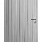 Vuren enkele dichte deur extra breed inclusief kozijn, linksdraaiend, 112 x 201 cm, lichtgrijs gespoten.