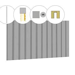 Rhombusprofiel plankenset vuren bij voorwand D, t.b.v. enkele deur, 328,5 x 285 cm, lichtgrijs gespoten.