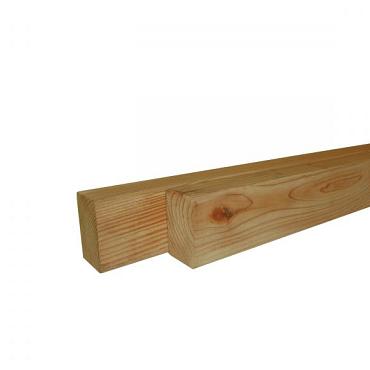 Douglas fijnbezaagde regel 4,5 x 7,5 x 400 cm, groen geïmpregneerd.