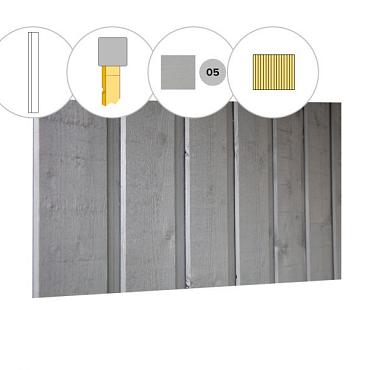 Banddeel vuren enkelzijdige wand E, 371 x 224 cm, lichtgrijs gespoten.