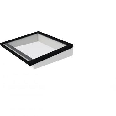 Lichtstraat maat 130 x 100 cm, zwart gecoat aluminium raamwerk, basis in vurenhout, wit gespoten.