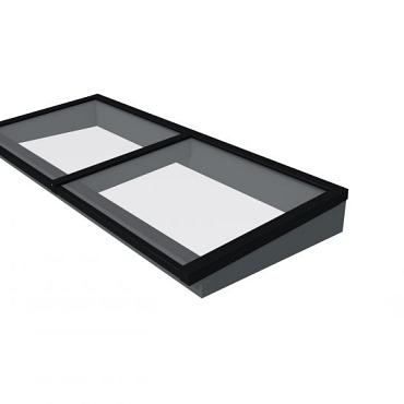 Lichtstraat maat 250 x 100 cm, zwart gecoat aluminium raamwerk, basis in vurenhout, antraciet gespoten.