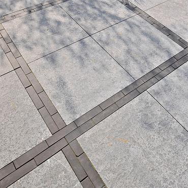 Blue Stone tegel gevlamd & geborsteld 60x60x5 cm.