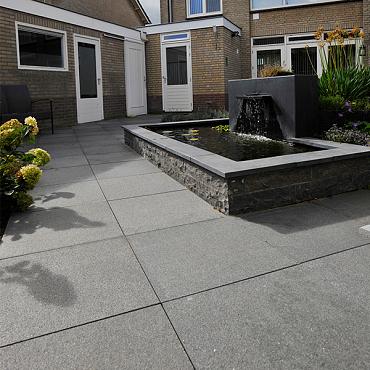 Nature Grey tegel gevlamd + waterjet 60x60x3 cm. (UITLOPEND)