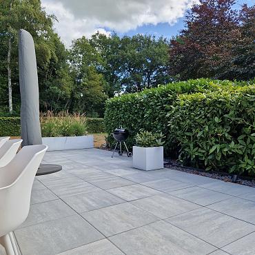 H2O comfort square 60x60x4 cm concrete