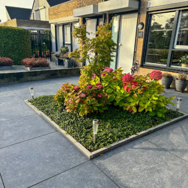 Solido Ceramica 30MM Industrial Graphite tegel 60x60x3 cm.