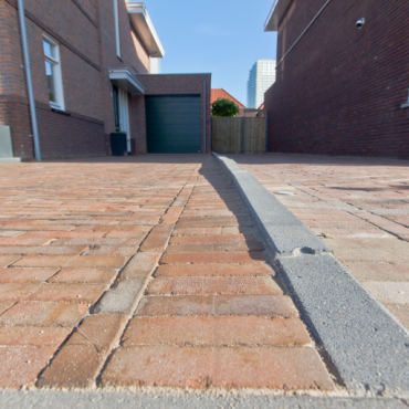 Opsluitband 10x20x100 hanzezwart KOMO