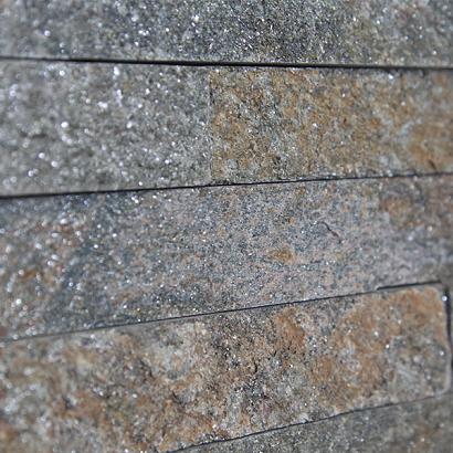 Green Quartzite steenstrip 60x15x2-3,5 cm.