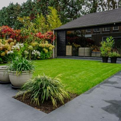 Solido Ceramica 30MM Metropole Antraciet tegel 60x60x3 cm.