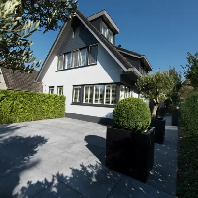 Schellevis Oudhollands Tegel 100x100x8 Carbon