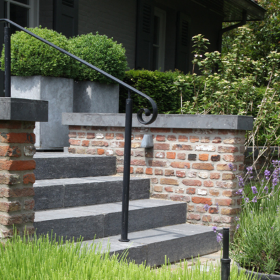 Pacific Black traptrede gevlamd & geborsteld 100x35x15 cm