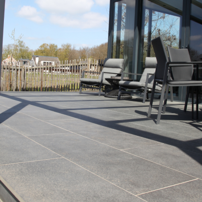 Silverstone 20MM Nero tegel 40x120x2 cm