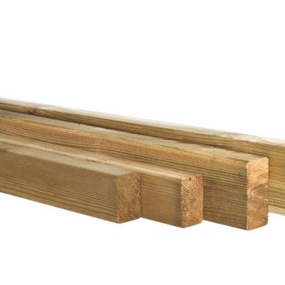 Grenen geschaafde regel 4,4 x 9,5 x 400 cm, groen geïmpregneerd.