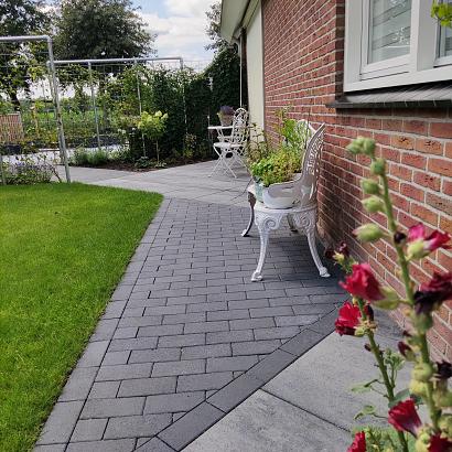 Patio brick 6 cm black TOP komo