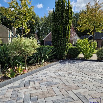 Betonband 8x20x100 antraciet komo