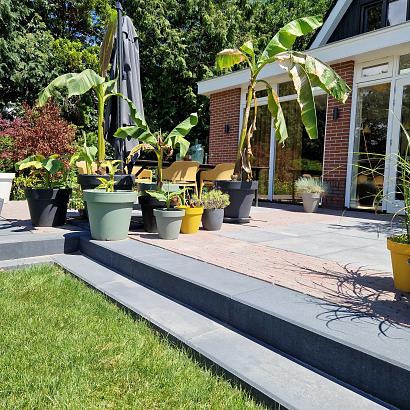 Traptrede 100x35x15 cm indus black kleurecht met facet