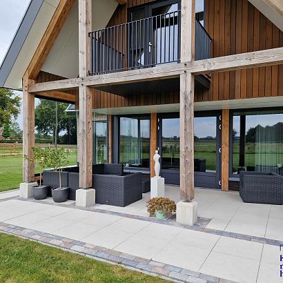 Design square 60x60x4 cm grey