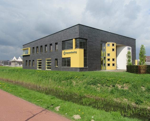 4edc18c5fe71214682af60617bf35ca6